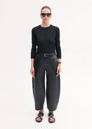 Long Sleeve Crew in Fine Cashmere - Black