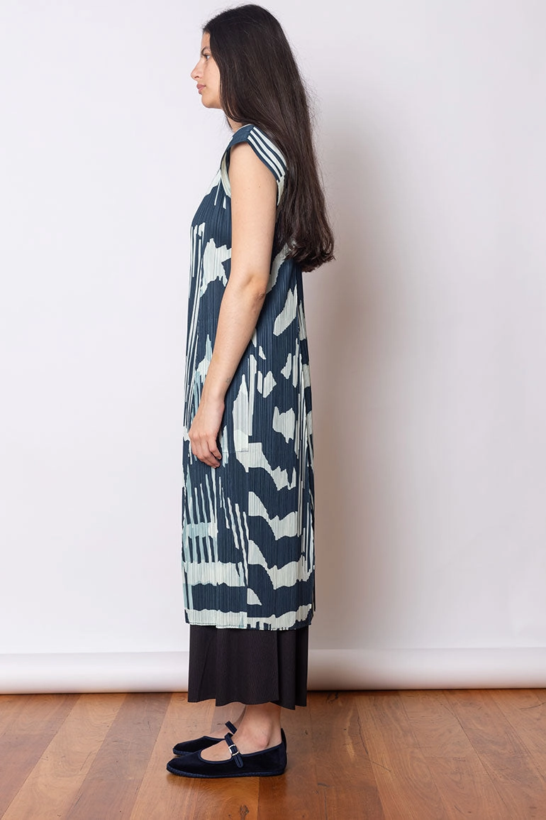 Refraction Vest - Greyish Navy