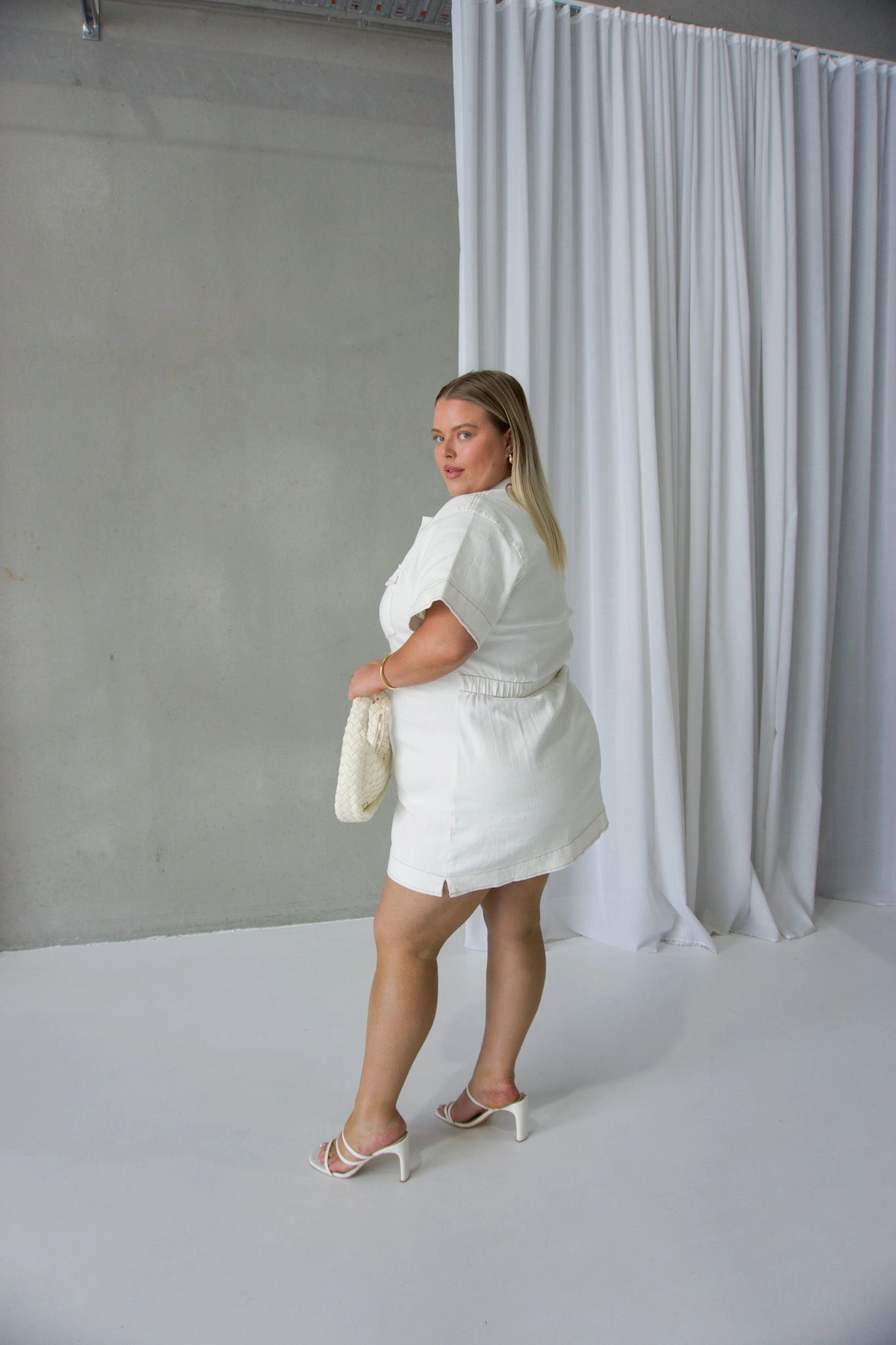 SAVEIRA DENIM DRESS WHITE